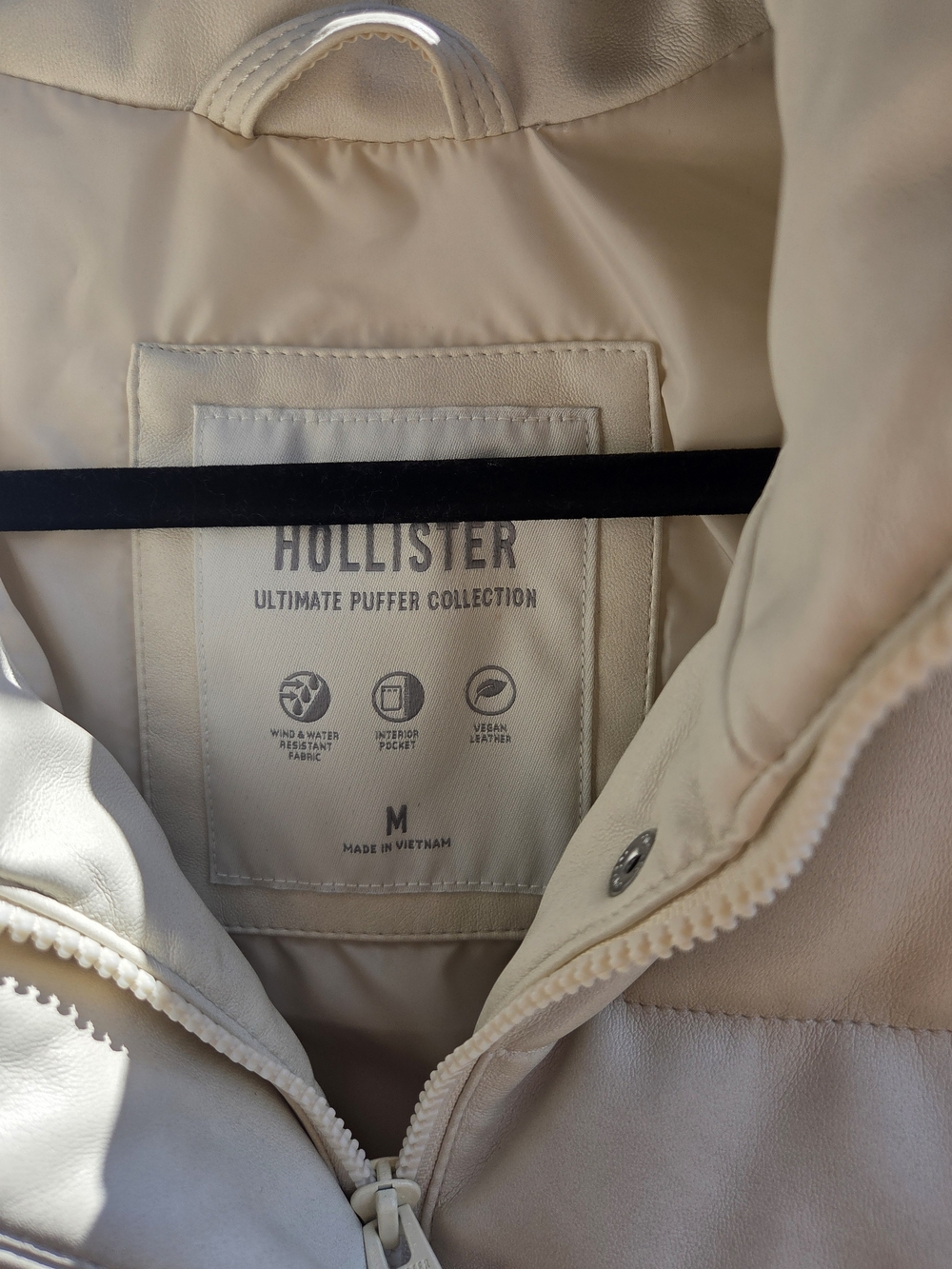 Hollister Cream-Beige Cropped Puffer Jacket - Picture 6 of 6